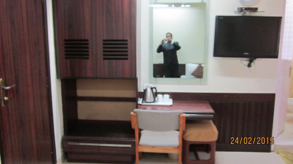 Empire Hotel 孟买 客房 照片